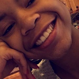 Meet your Posher, Kenyatta